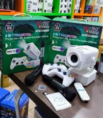 Proyector profesional con juegos 4 en 1