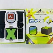 smartwatch Ace-50 Ultra 3 y un mini altavoz