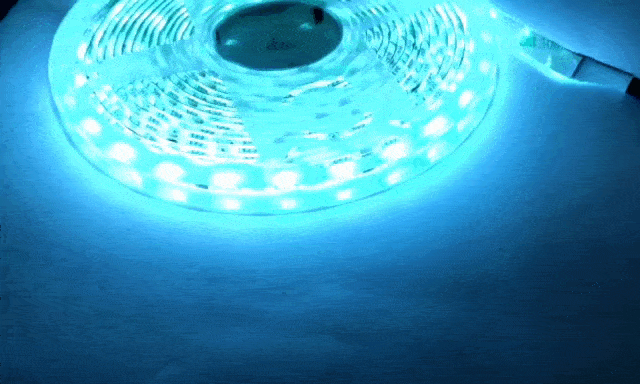 CINTA MULTICOLOR DE LUCES LED RGB WI-FI PARA USAR DESDE EL CELULAR - colombiahit